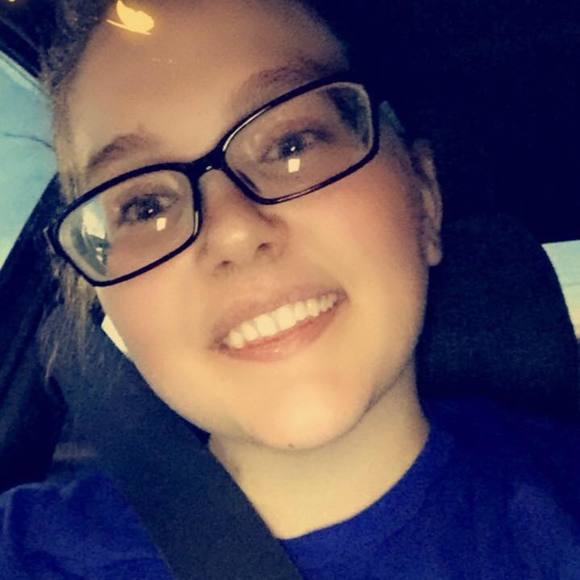 Meet your Posher, April - Picture 1 of 1